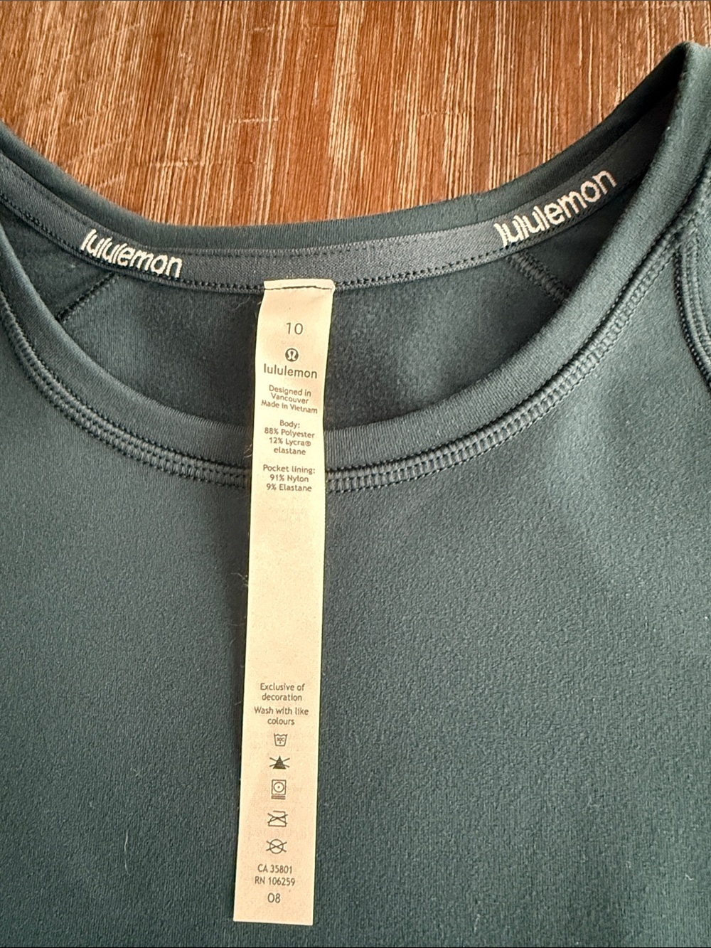 Lululemon runderful long sleeve size 10 submarine - Picture 4 of 10